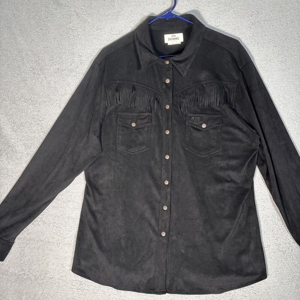 Shyanne Western Rodeo Shirt Women’s XXL Black Tassels Snaps Faux Suede Cowgirl‎